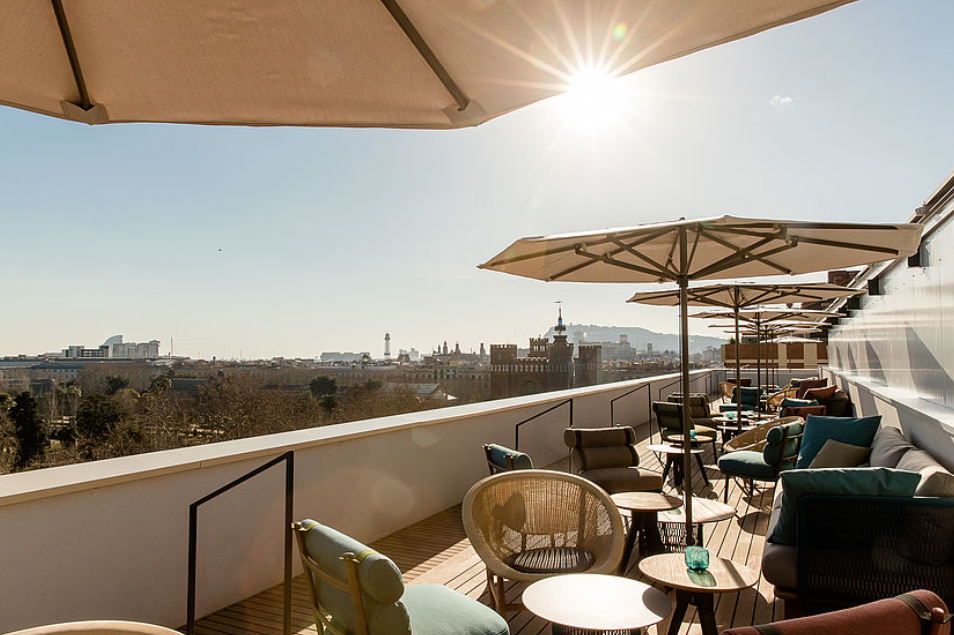https://wpt-new.dev-bk.se/wp-content/uploads/2022/12/MotelOne-Barcelona.png